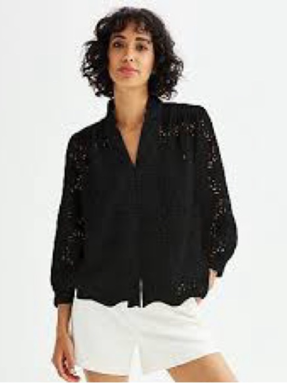 NWT Women's Ruffle Collar V-Neck Eyelet Woven Top, Black, Size Large